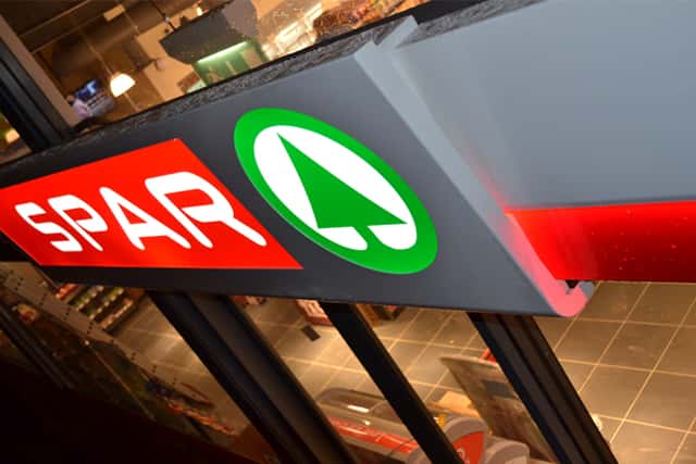 retail-grocery-illuminated-sign